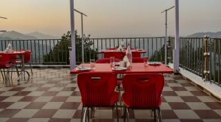 AI 360 Degree Hotel - 7