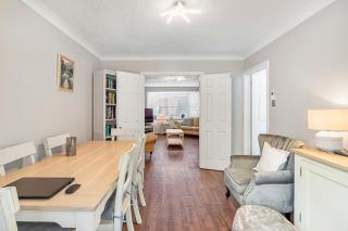Finest Retreats - Coopers Way - Hailsham - 1