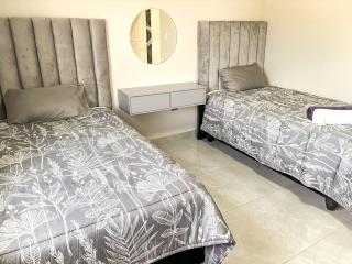Wellcome House - Stompneusbaai - 3