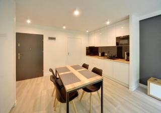 Nowoczesny Apartament Sun Seasons 24 w Karpaczu z Parkingiem i Balkonem by Noclegi Renters - Karpacz - 7