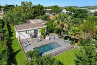 Villa Pezenas by Villa Plus - 0