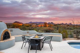 Mountain views swimming a private escape at Sonoran Serenity - Scottsdale - 7