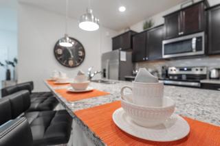 Last Minute Disney Getaway! Private Pool, Hot Tub & Games Room. Book Now! #49383 - Davenport - 1
