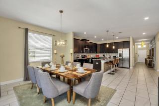 Last Minute Disney Getaway! Private Pool, Hot Tub & Games Room. Book Now! #44325 - Kissimmee - 6