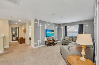 Last Minute Disney Getaway! Private Pool, Hot Tub & Games Room. Book Now! #44325 - Kissimmee - 1
