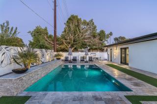Old Town Gem by Porter Dog-Friendly Home wHeated Pool and Arcade Games - Scottsdale - 9