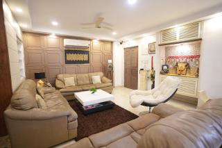 Eastern Elegance by JadeCaps3BHKAlipore - 9