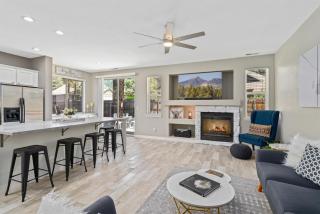 Sublime Mountain Retreat Pool Table Fire-Pit Arcade Game Ideal Location w Central AC - Flagstaff - 9