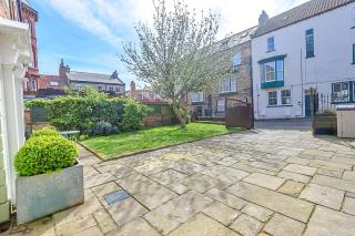 Finest Retreats - Harold Villa - Whitby - 2