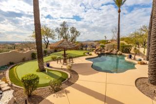 Happy Valley Hideaway Resort-like home with amazing views walking distance to hiking trails - Parkview Estates - 5