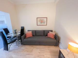1-Bedroom flat with small garden & Paid Parking in Finsbury Park, Highbury - Londres - 6
