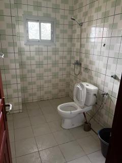 Appartement Jardin Dachille - Résidence Shalom Bonamoussadi avec Wifi, Clim, Parking, Gardien 24h - Douala - 2