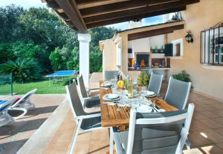 Villa Seguinot by Vintage Travel - El Port - 3