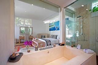 Comfy and Relaxing Abode Villa Jumah - Canggu - 6