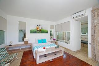 Comfy and Relaxing Abode Villa Jumah - Canggu - 5