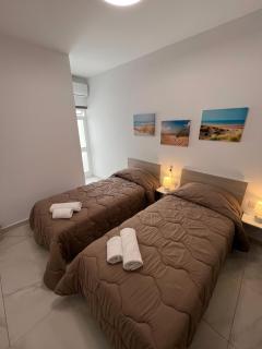 Bay Seafront Apartment - 2