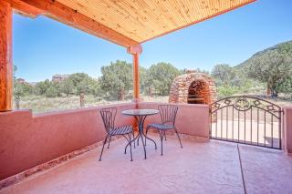 Majestic Sedona Stunner boasts Glorious Red Rock Mt. Views - Exquisite Decor - Oak Creek - 5
