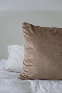 Cosy & Bright Apartment with Parking on the Cystersów Street by Noclegi Renters - Cracovia - 1