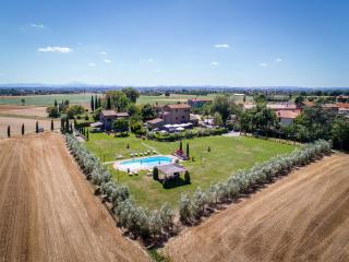 Agriturismo near Cortona with swimming pool - Cortone - 4