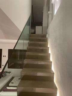 Penthouse with Stunning Lake View - 2