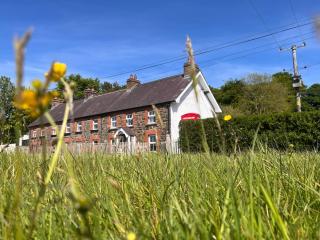 Fiddlers Cottage - Springmount - 0