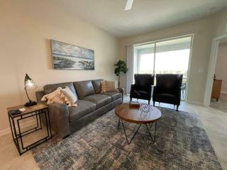 Last Minute Disney Getaway! Private Pool, Hot Tub & Games Room. Book Now! #60035 - Kissimmee - 0