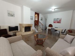 Sea and Field Retreat - Agios Georgios Pagon - 6
