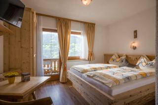 Gästehaus Rahm - Familie Wechselberger - Zell am Ziller - 3