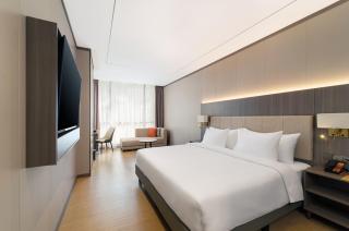 HARRIS Hotel & Suites Nagoya Batam - 4