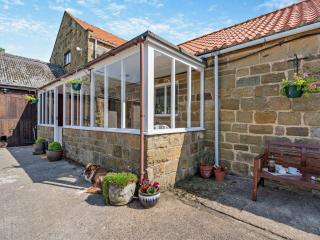 3 Bed in Faceby 95424 - - 8