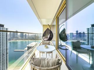 Luxury 1BR with Private Beach Access - 8