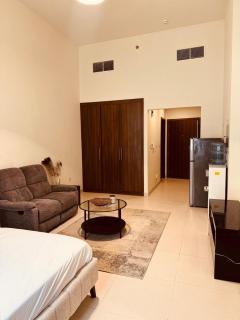 Cozy Studio - Dubai - 3