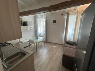Borgo Guazzo Flat - Parma - 1