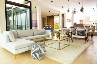 Glass House at Champagne Ridge Villa by YourHost - Nairobi - 9