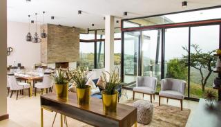 Glass House at Champagne Ridge Villa by YourHost - 5