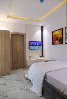 Exquisite homes - Mama - 1