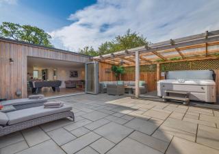 Bluebell Farm - The Cabin - Shurdington - 0