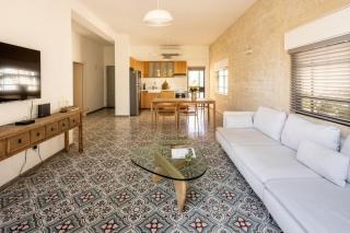 Rustic Charm in Tel Aviv's Center by Sea N' Rent - Tel Aviv - 3