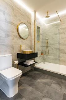 Above Hotels - Burnley - 6