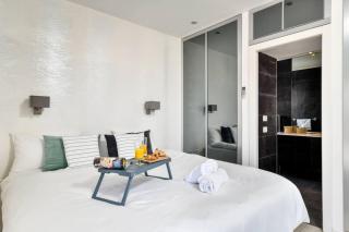Modern Gem with Stunning Balcony by Sea N' Rent - Herzelia - 6