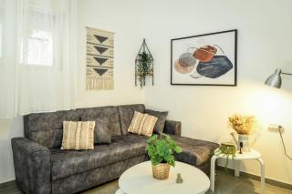 Charming 2 BR in the Heart of Haifa by Sea N Rent - Haifa - 2