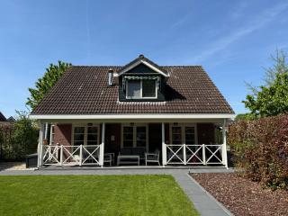The Cosy Cottage for Comfort with Sauna and Hottub - Zeewolde - 3
