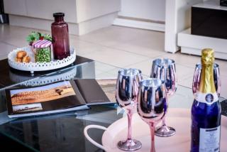 Stunning 2BR Apt w Balcony in City Center with Mamad by Sea N' Rent - Tel Aviv - 8