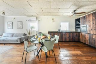Country Style 3BR Apartment 2min from the Beach with Shelter by Sea N Rent - Tel Aviv - 7