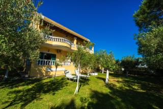 Stefanias Appartments - 4