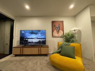 LUX NEW CBD Retreat - 2Bed2Bath With Parking! - Christchurch - 8