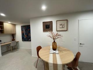 LUX NEW CBD Retreat - 2Bed2Bath With Parking! - Christchurch - 6