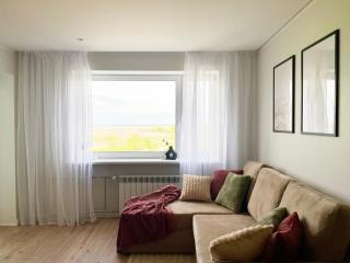 Seaview Sunrise Apartment - Haapsalu - 9
