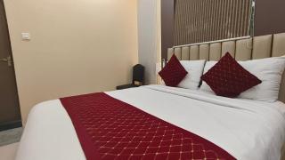 Smooth Checkin by Sion TriTon - Mumbai - Mumbai - 1