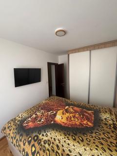 SKY Apartment - 4